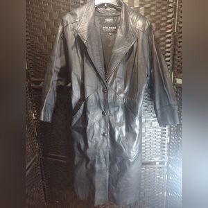 Vintage 1980s Wilsons Black Leather Long Trench Coat Thinsulate Insulation Sz M